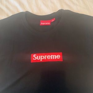 Supreme t-shirt size large